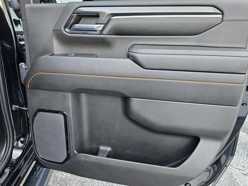 Used 2024 GMC Sierra 2500 AT4 w/ Technology Package image 29