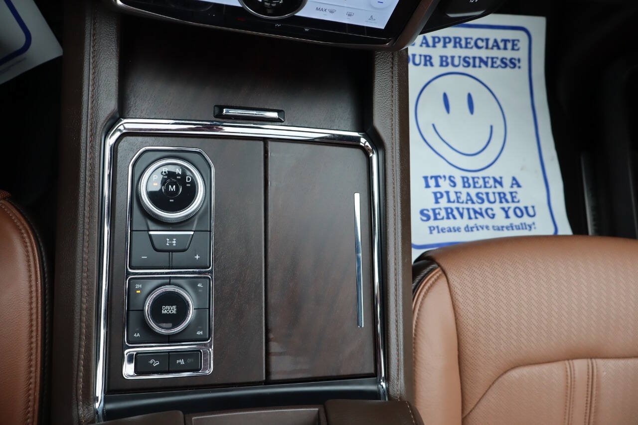 Used 2024 Ford Expedition King Ranch AWD/4WD image 19