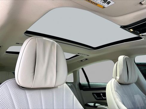 Certified 2024 Mercedes-Benz EQS 450+ Sedan image 16