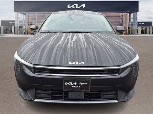 New 2025 Kia K4 EX image 8