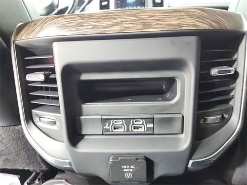 Used 2020 RAM 3500 Laramie image 29