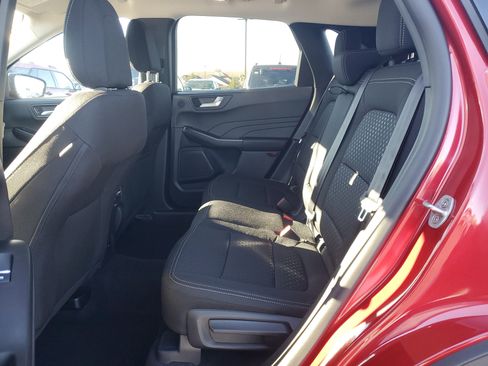 New 2025 Ford Escape Active w/ Active Premium Tech Pack image 10