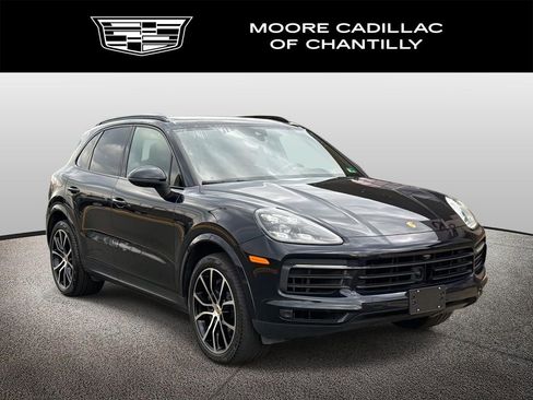 Used 2021 Porsche Cayenne S image 1