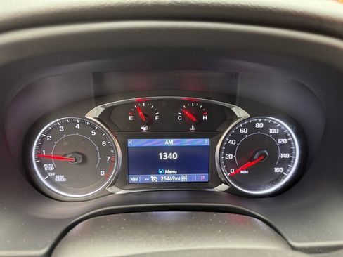 Used 2023 GMC Acadia SLT w/ Preferred Package image 15