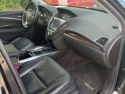 Used 2018 Acura MDX SH-AWD image 19