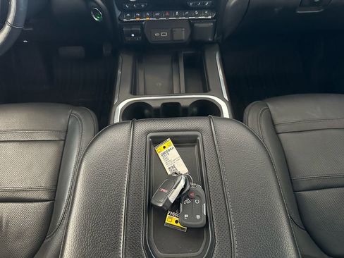 Used 2019 GMC Sierra 1500 Denali w/ Denali Ultimate Package image 20