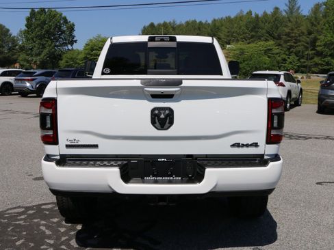 Used 2022 RAM 2500 Big Horn w/ Level C Equiment Group AWD/4WD image 4