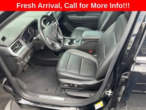 Used 2021 GMC Acadia SLT w/ Preferred Package FWD image 17