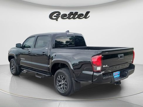 Certified 2023 Toyota Tacoma SR5 AWD/4WD image 7