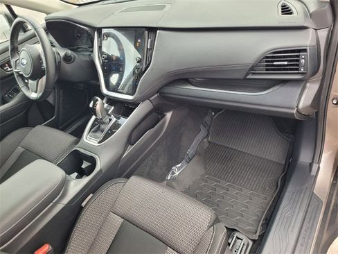 Used 2022 Subaru Outback Premium image 15