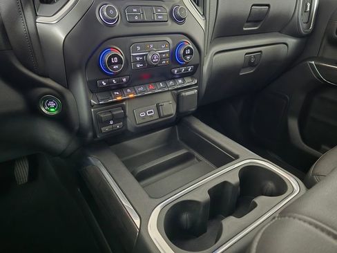 Used 2020 Chevrolet Silverado 1500 LTZ w/ LTZ Plus Package AWD/4WD image 25