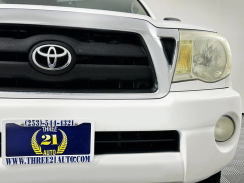 Used 2005 Toyota Tacoma 4x4 Access Cab image 5