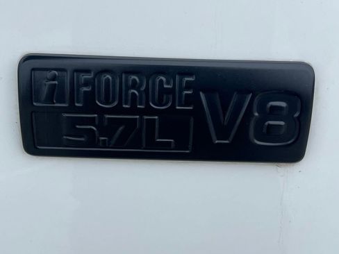 Used 2020 Toyota Tundra SR5 w/ SR5 Upgrade Package RWD image 14