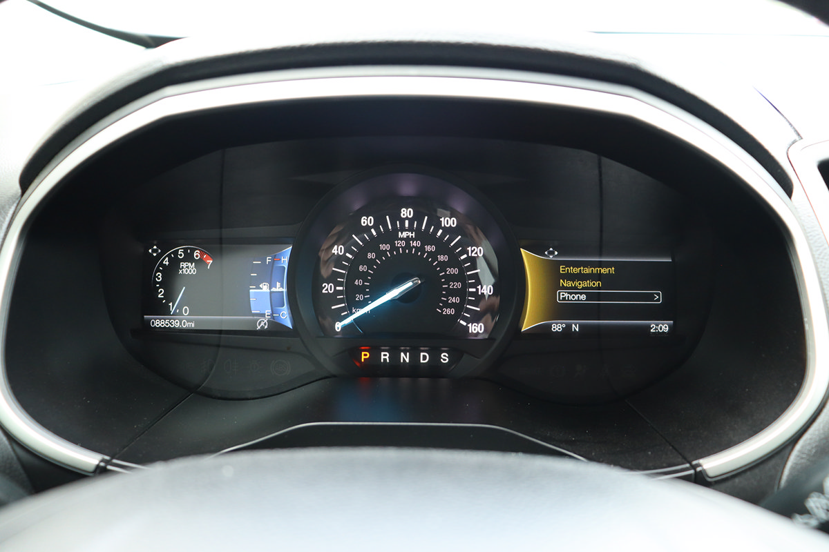 Used 2019 Ford Edge SEL w/ Equipment Group 201A FWD image 29