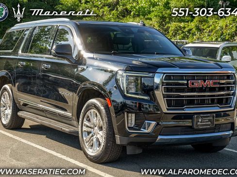 Used 2024 GMC Yukon XL SLT w/ SLT Premium Package AWD/4WD image 1