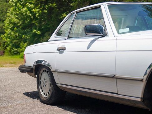 Used 1989 Mercedes-Benz 560 SL image 65
