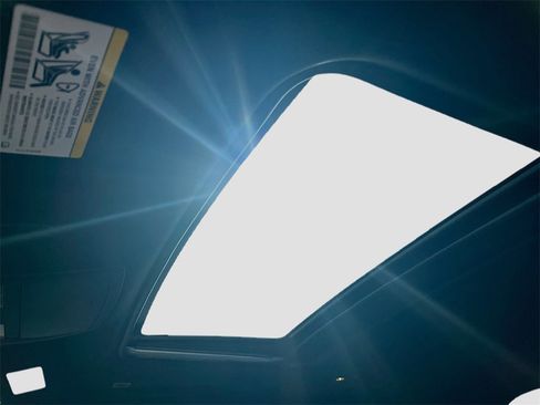 Used 2022 Dodge Challenger R/T Scat Pack w/ Dynamics Package image 22