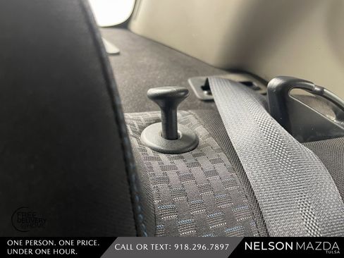 Used 2018 Nissan Sentra SR w/ Protection Package image 35