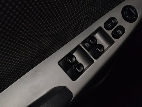 Used 2014 Hyundai Accent GLS image 27