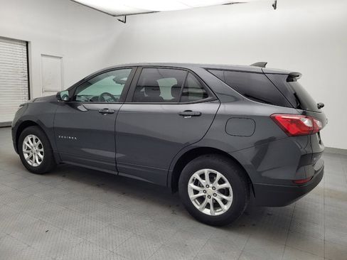Used 2020 Chevrolet Equinox LS w/ LS Convenience Package AWD/4WD image 3