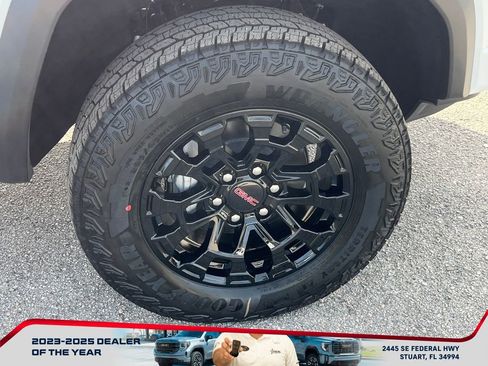 New 2026 GMC Canyon Elevation w/ Convenience Package image 20