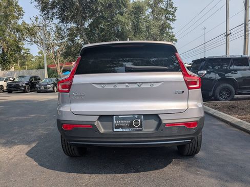 Certified 2026 Volvo XC40 B5 Plus AWD/4WD image 5