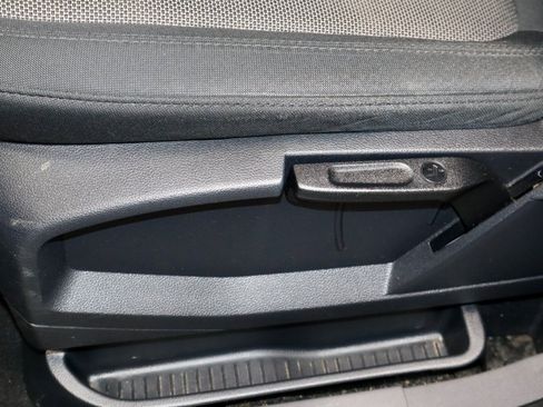 Certified 2020 Ford Transit Connect XL image 24