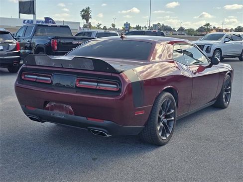 Used 2021 Dodge Challenger R/T Scat Pack w/ Scat Pack Stripe image 5