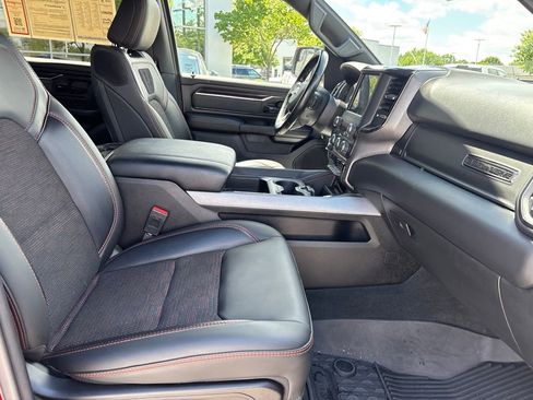 Used 2022 RAM 1500 Big Horn w/ Built-to-serve Edition AWD/4WD image 50