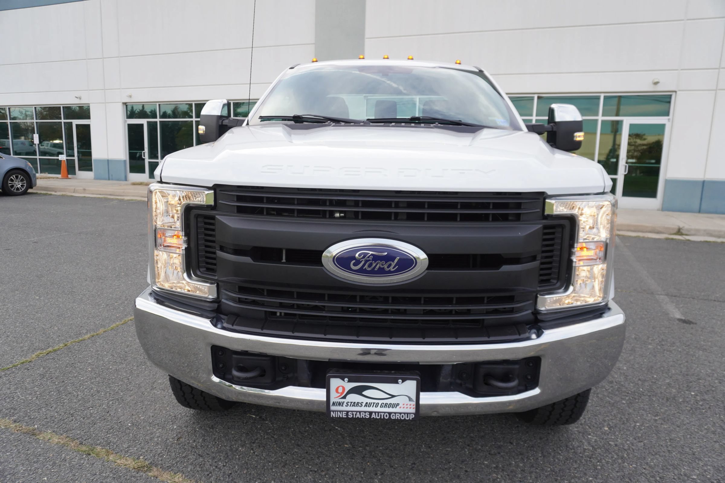 Used 2017 Ford F350 XL AWD/4WD image 2