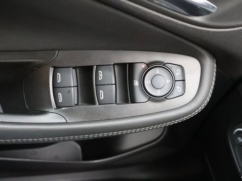 Used 2023 Buick Encore GX Select w/ Safety Package II image 28