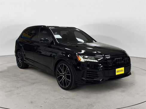 Used 2021 Audi Q7 3.0T Prestige image 7