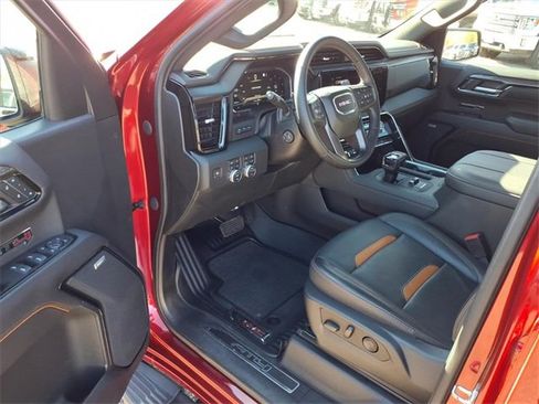 Used 2023 GMC Sierra 1500 AT4 w/ Technology Package image 10