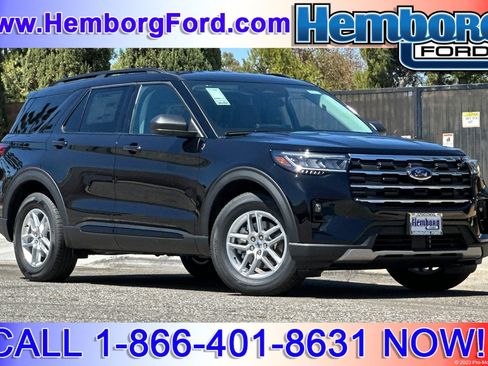 New 2026 Ford Explorer Active w/ Active Comfort Package RWD image 1