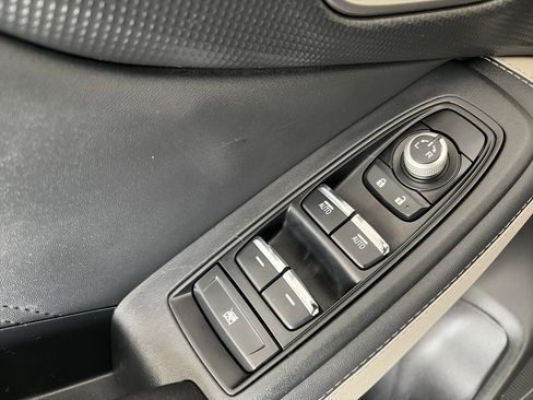 Certified 2024 Subaru Forester Limited image 13