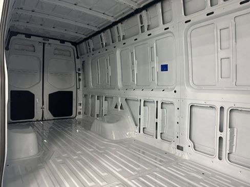 New 2025 Mercedes-Benz Sprinter 3500 image 18