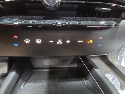 New 2025 Nissan Murano SL image 12