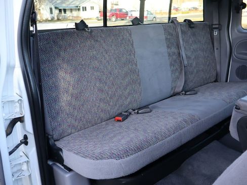 Used 2001 Dodge Ram 2500 Truck ST image 22