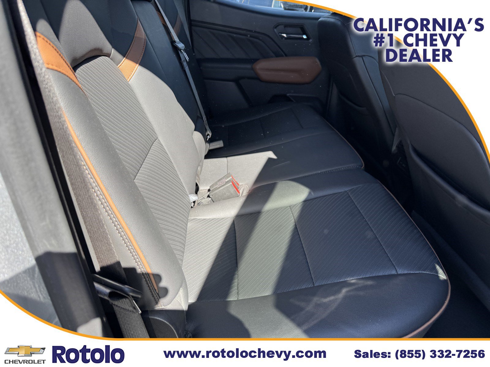 Used 2024 GMC Canyon AT4 w/ AT4 Premium Package AWD/4WD image 11