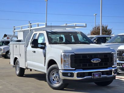 New 2026 Ford F250 XL w/ XL Chrome Package