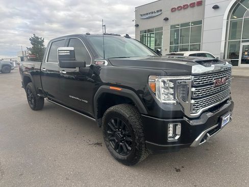 Used 2022 GMC Sierra 2500 Denali w/ Denali Black Diamond Edition image 1