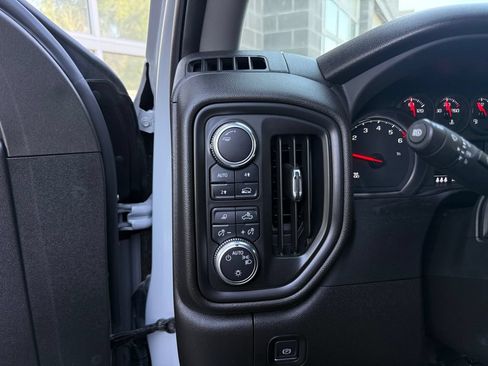 Used 2024 GMC Sierra 1500 Pro w/ Pro Value Package AWD/4WD image 31