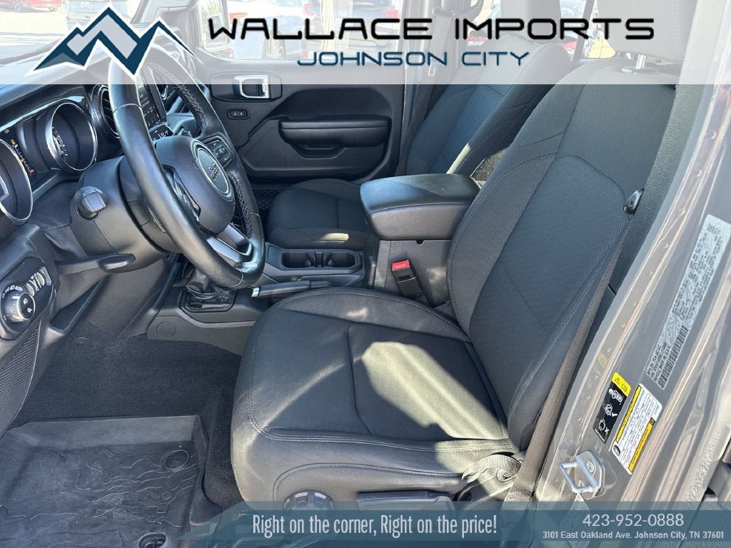 Used 2020 Jeep Gladiator Sport AWD/4WD image 14