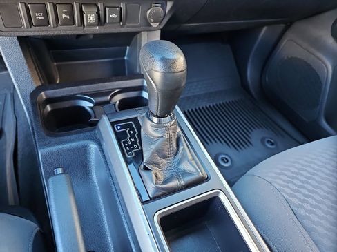 Used 2023 Toyota Tacoma SR5 RWD image 16