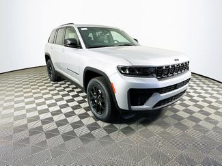 New 2026 Jeep Grand Cherokee Altitude AWD/4WD video 2