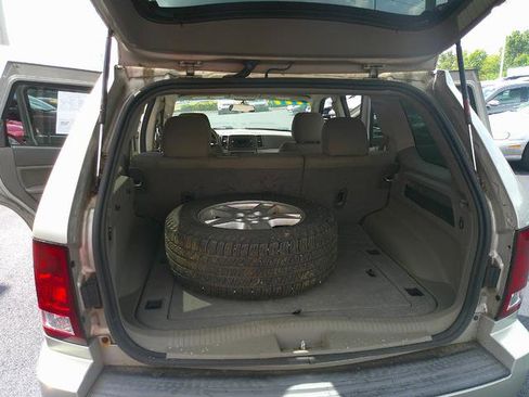 Used 2007 Jeep Grand Cherokee Laredo image 5