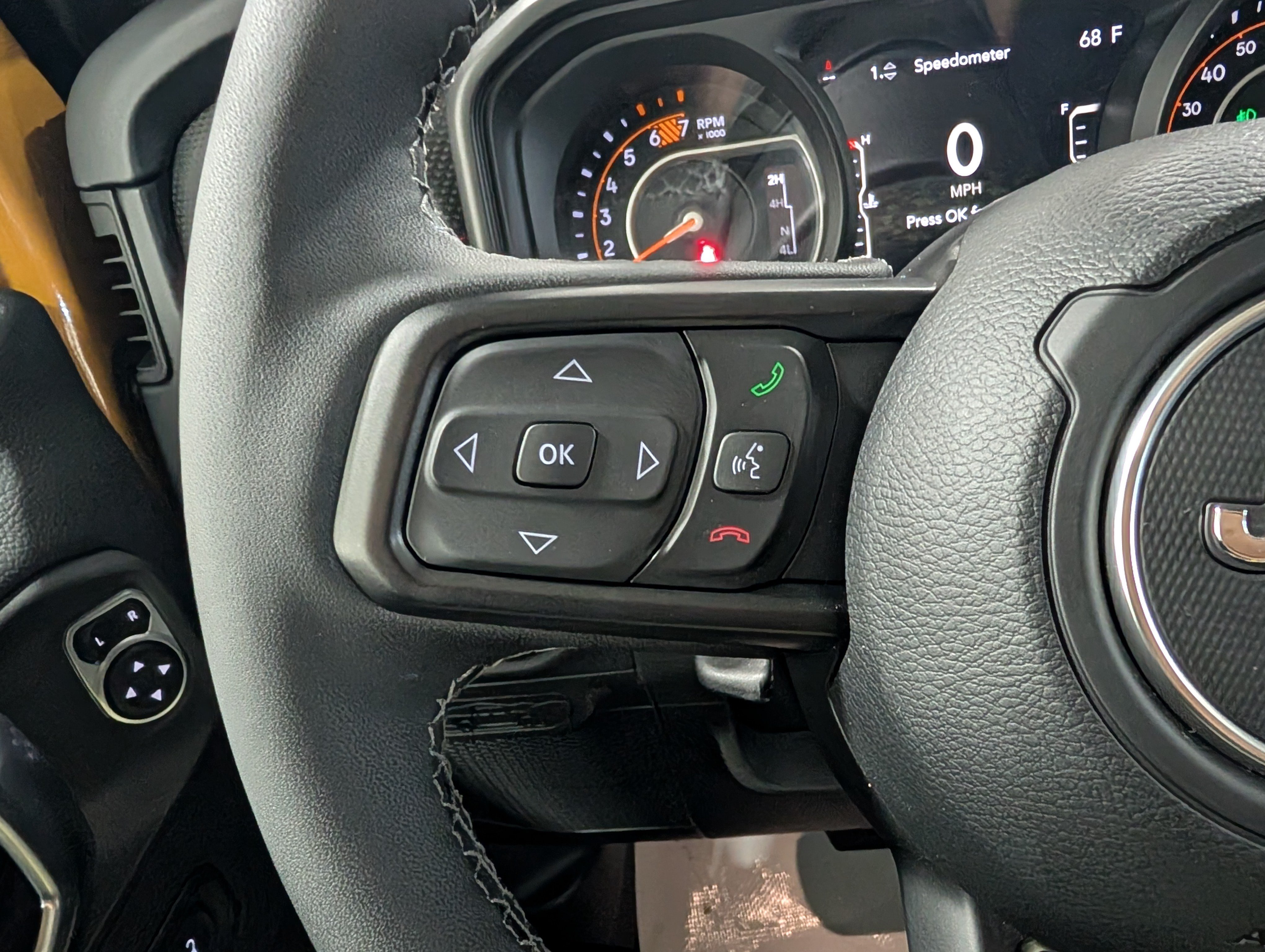 Used 2026 Jeep Wrangler Unlimited Rubicon AWD/4WD image 20