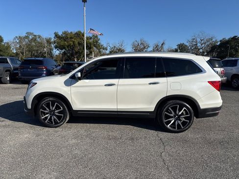 Used 2019 Honda Pilot Touring image 6