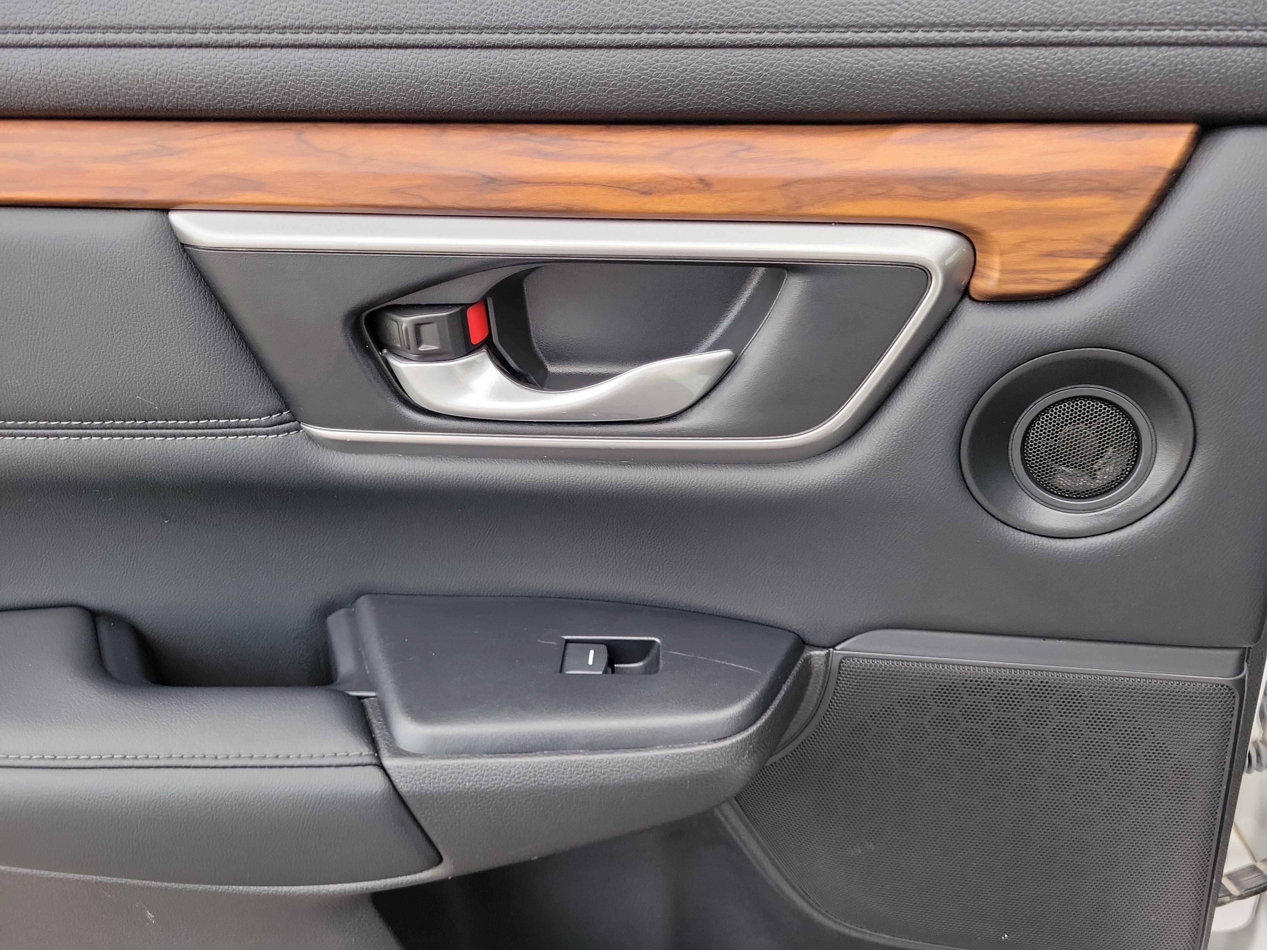 Used 2022 Honda CR-V EX-L image 12