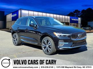 Used 2023 Volvo XC60 B5 Plus image 1